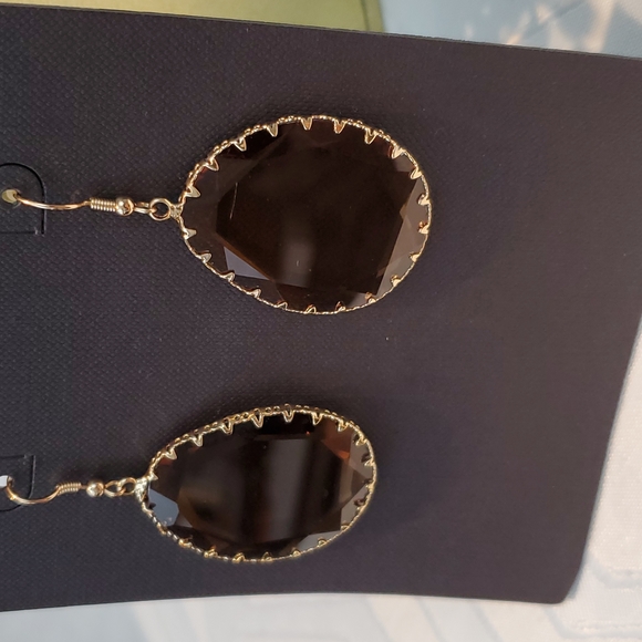 Ava & Aiden Amber colored Crystal Drop earrings - Picture 3 of 3